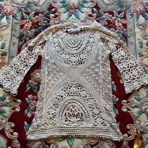 WOMENS UMGEE LACE TOP...MADE IN USA...SZ L...NICE!